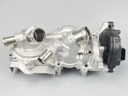 05E121111AH-215926352S