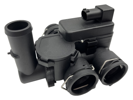 2118320584-113612063